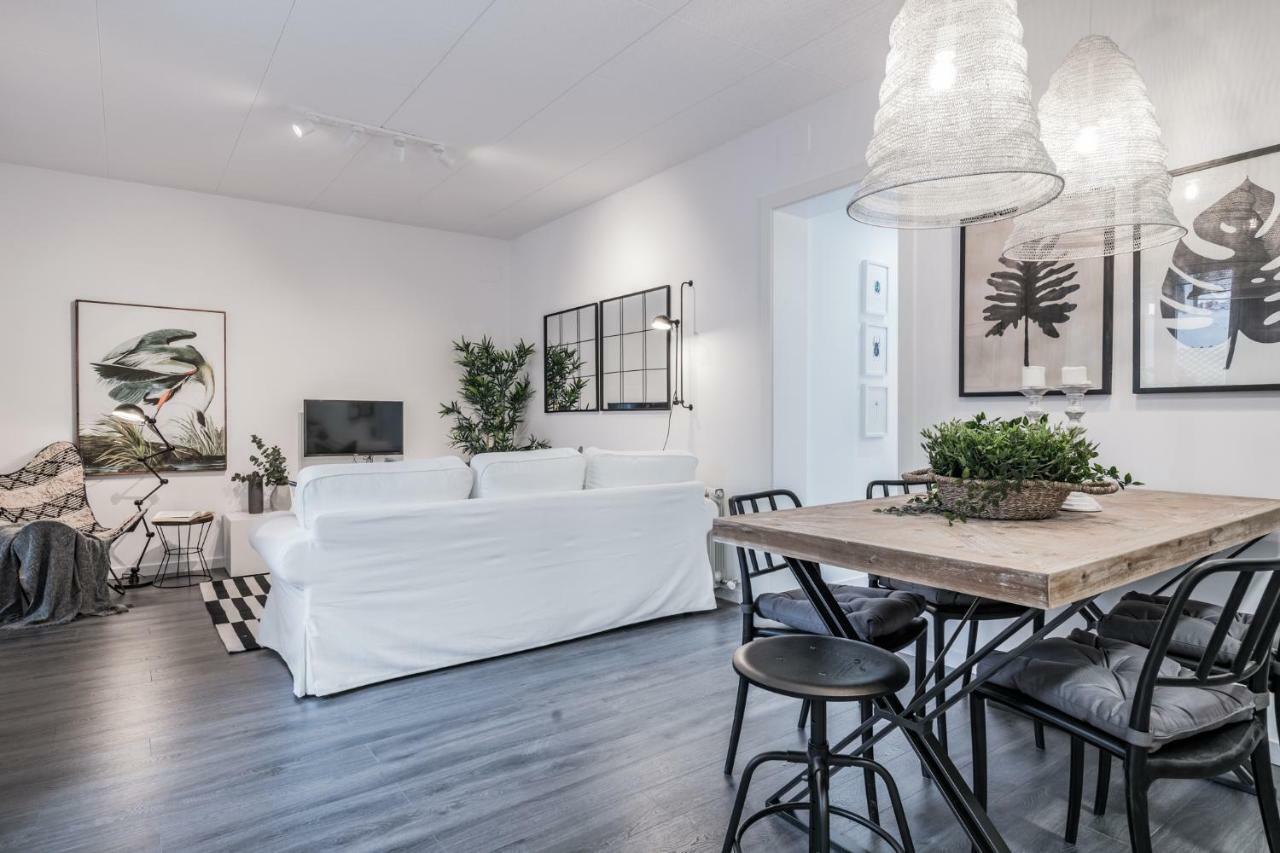 Ca La Magdalena Villa Cardona Ngoại thất bức ảnh